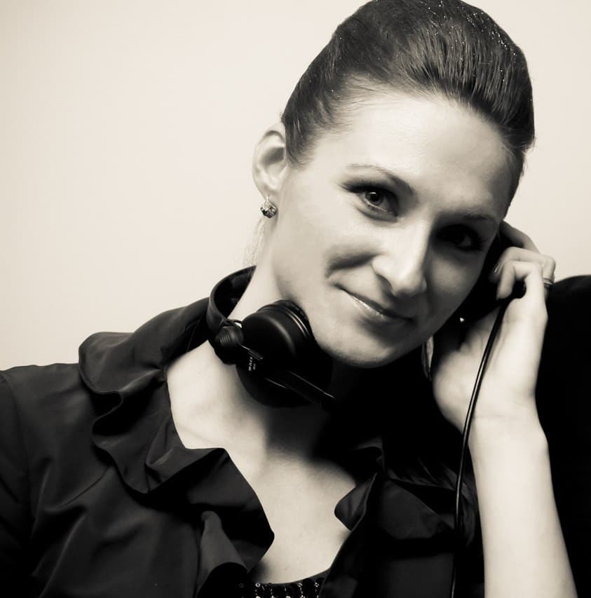 Julia Motruk - Podcasts