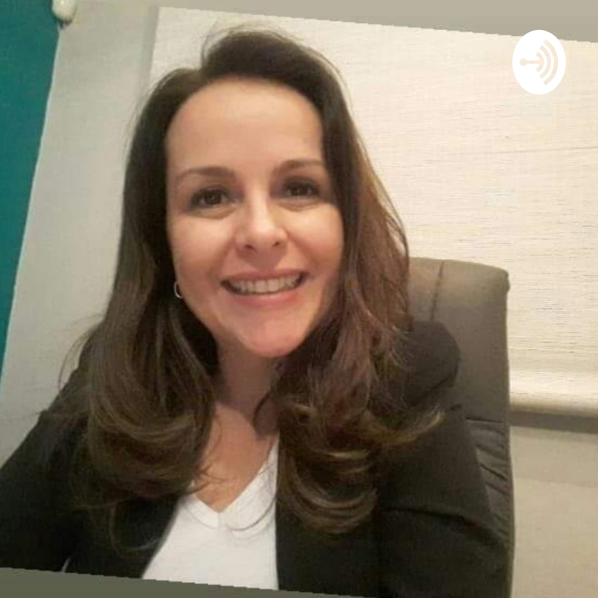Sou Andrea Morim, Especialista e Apaixonada Por Desenvolvimento Humano: @sejagratoja - Podcasts
