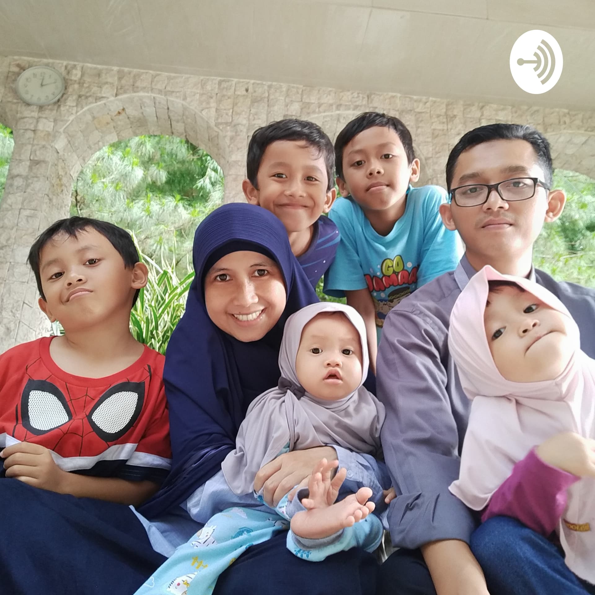 Keluarga Cahaya Menebar Siroh - Podcasts