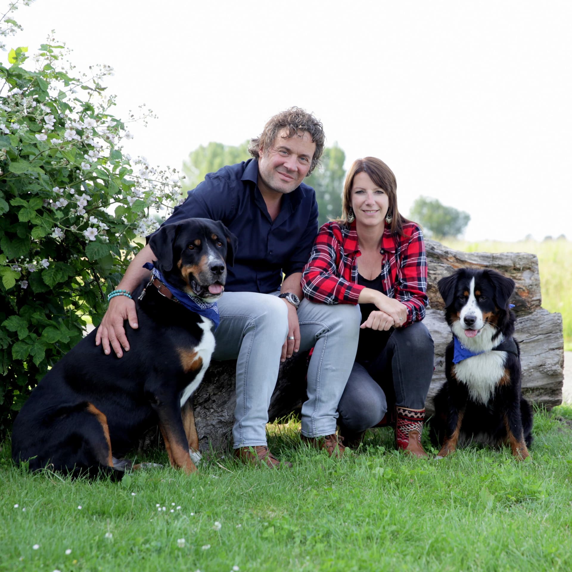 Bo Vertelt eigenwijze podcast! Met teamleden Ernst-Jan & Joyce van Wijk - Podcasts