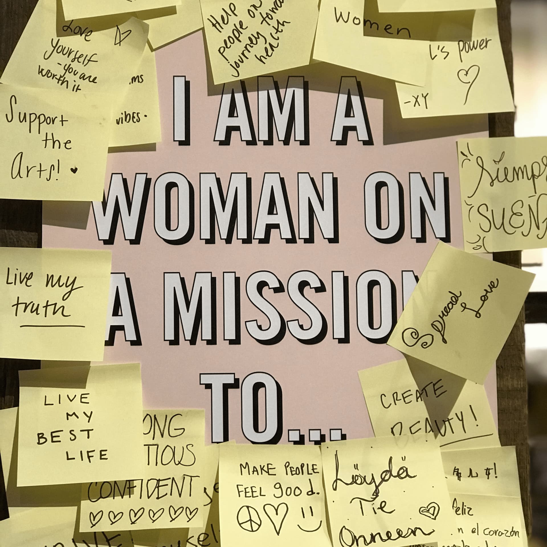 Womenaholic - Podcasts