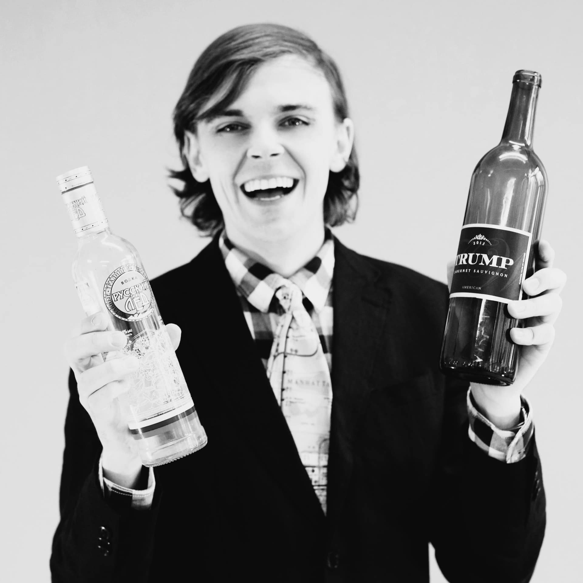 Chris Tries to Review Wine - Podcasts