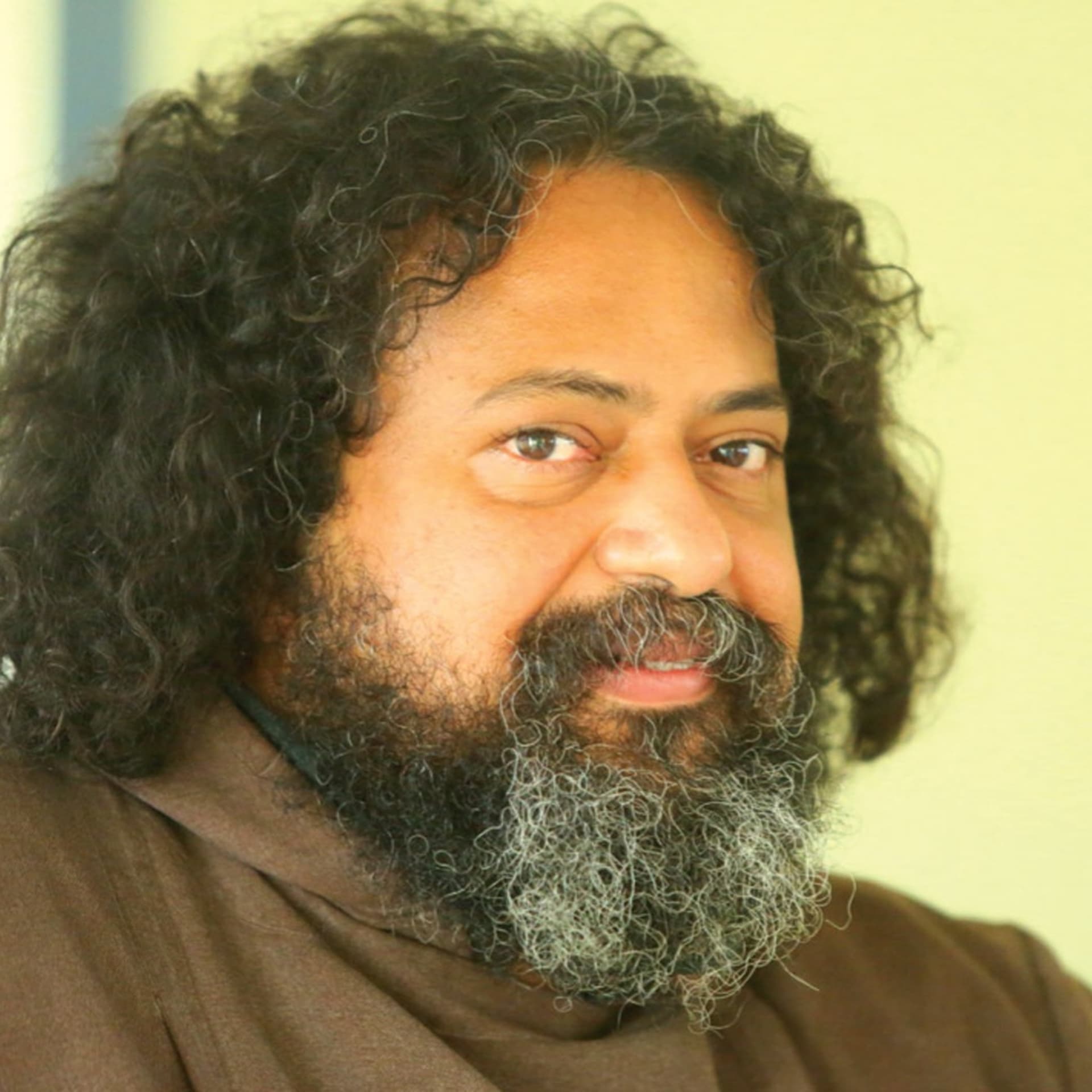 Gurucharanam - ഗുരുചരണം Fr Bobby Jose Kattikadu - Podcasts