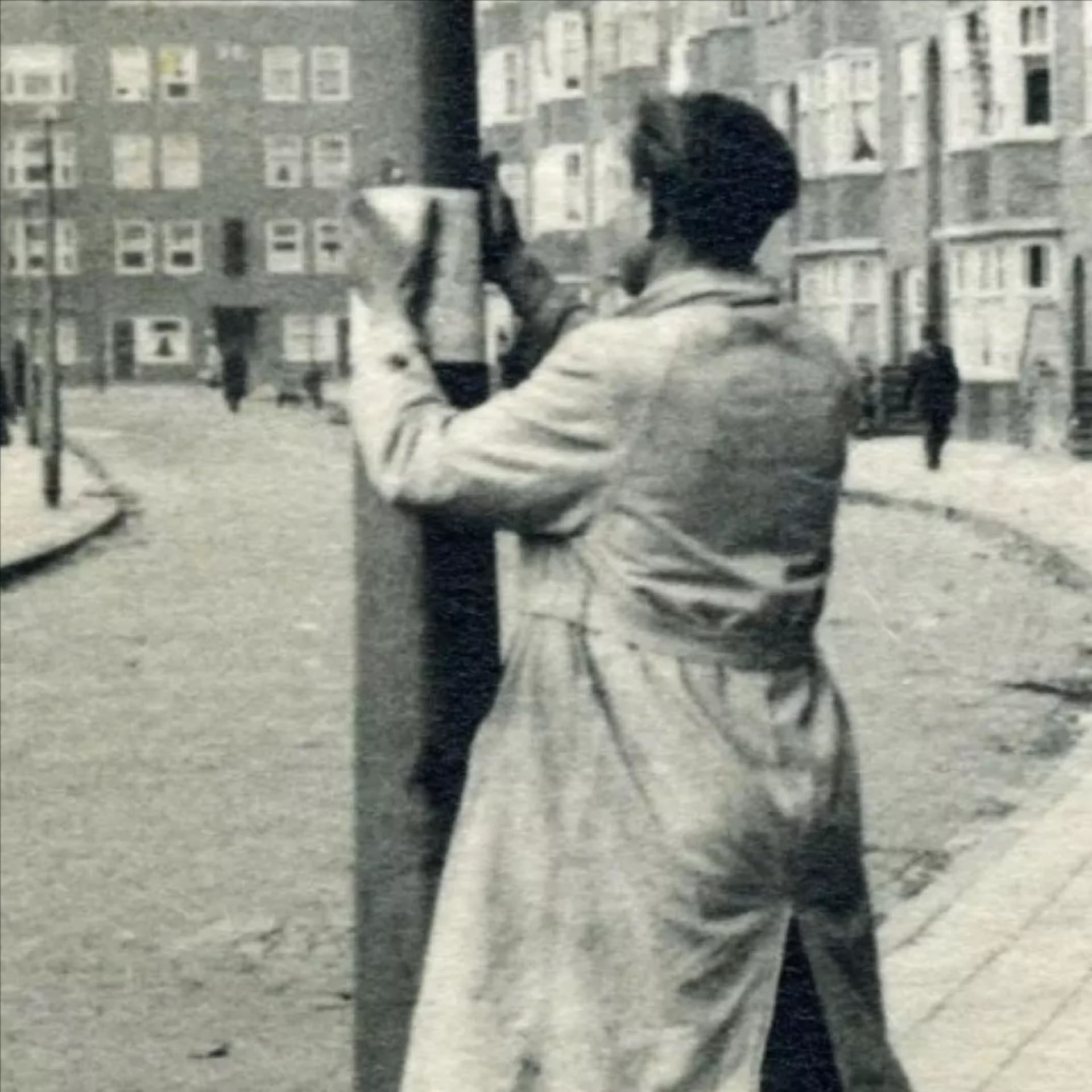 Een audiowandeling door de Amsterdamse Rivierenbuurt (1933 - 1945) - Podcasts