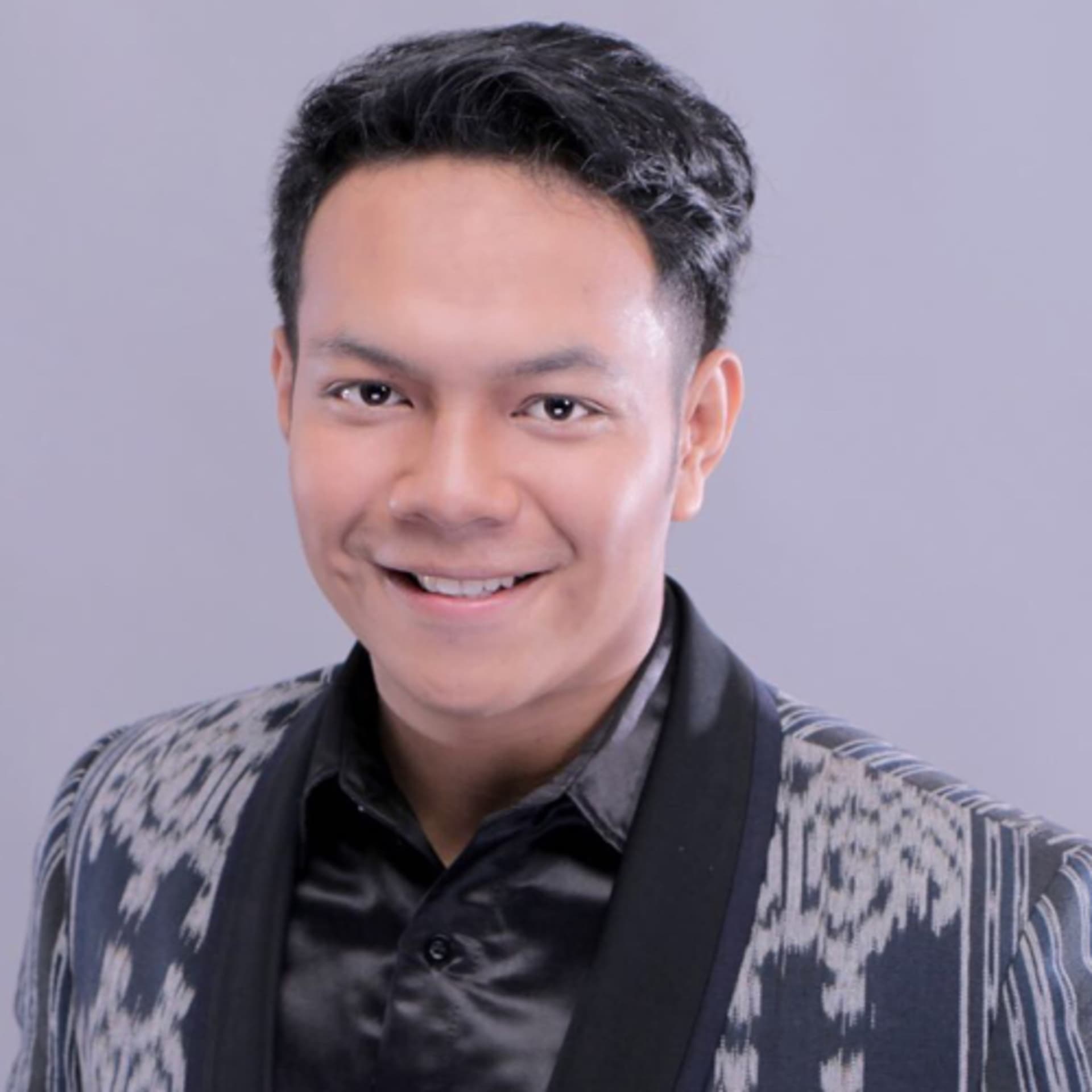 CELOTEH BERSAMA BAYU ADHITAMA - Podcasts