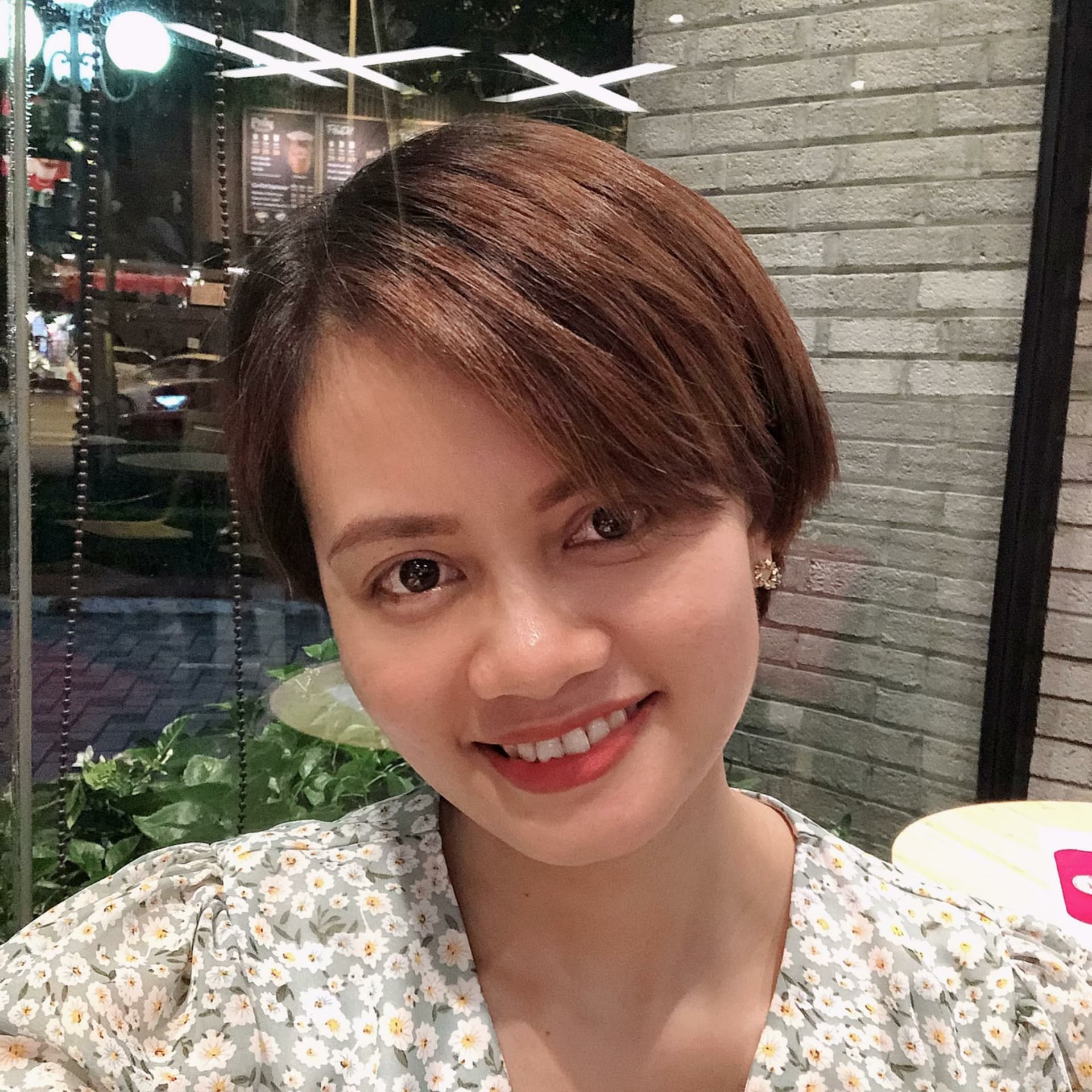 Trịnh Quý Anh - Podcasts