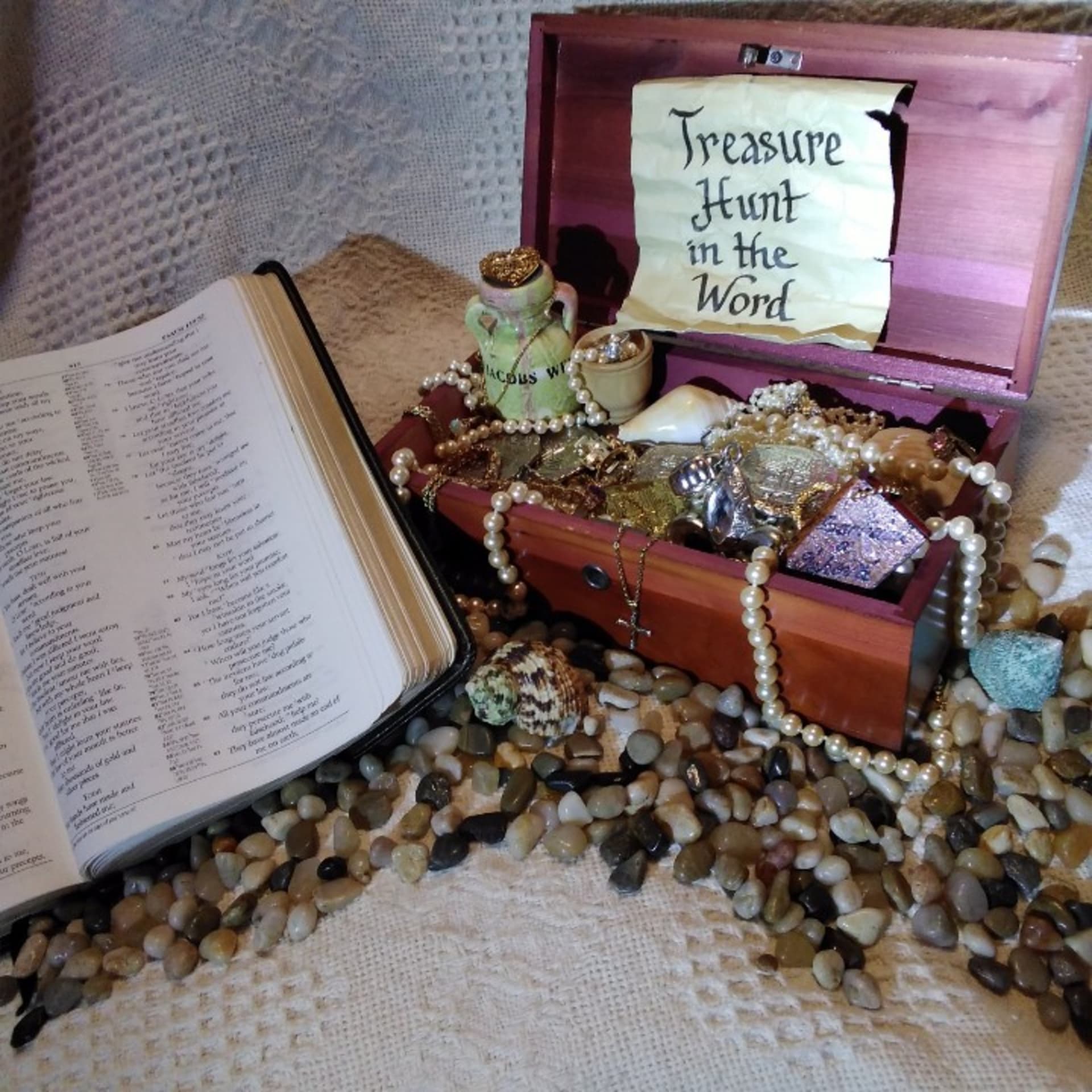 Treasure Hunt In The Word - Podcasts