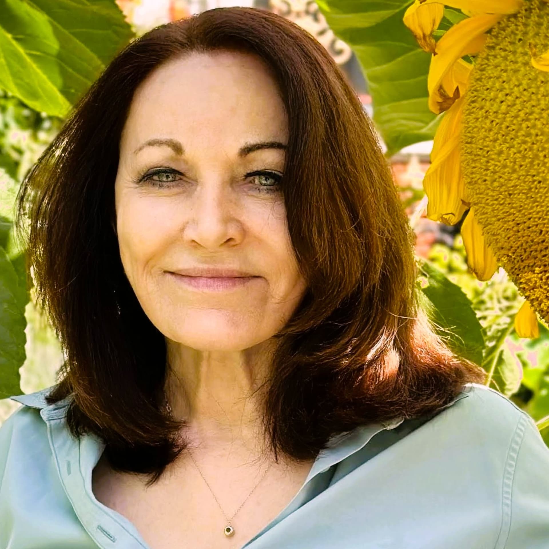 Light Messages with Deborah DeMoss Smith - Podcasts