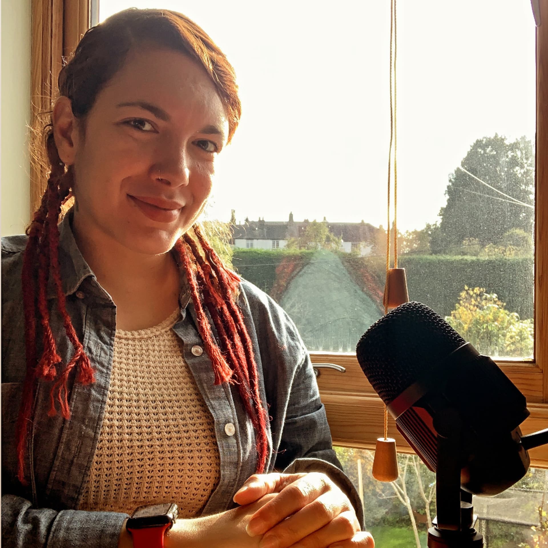 Thaiane Dalvino - Podcasts