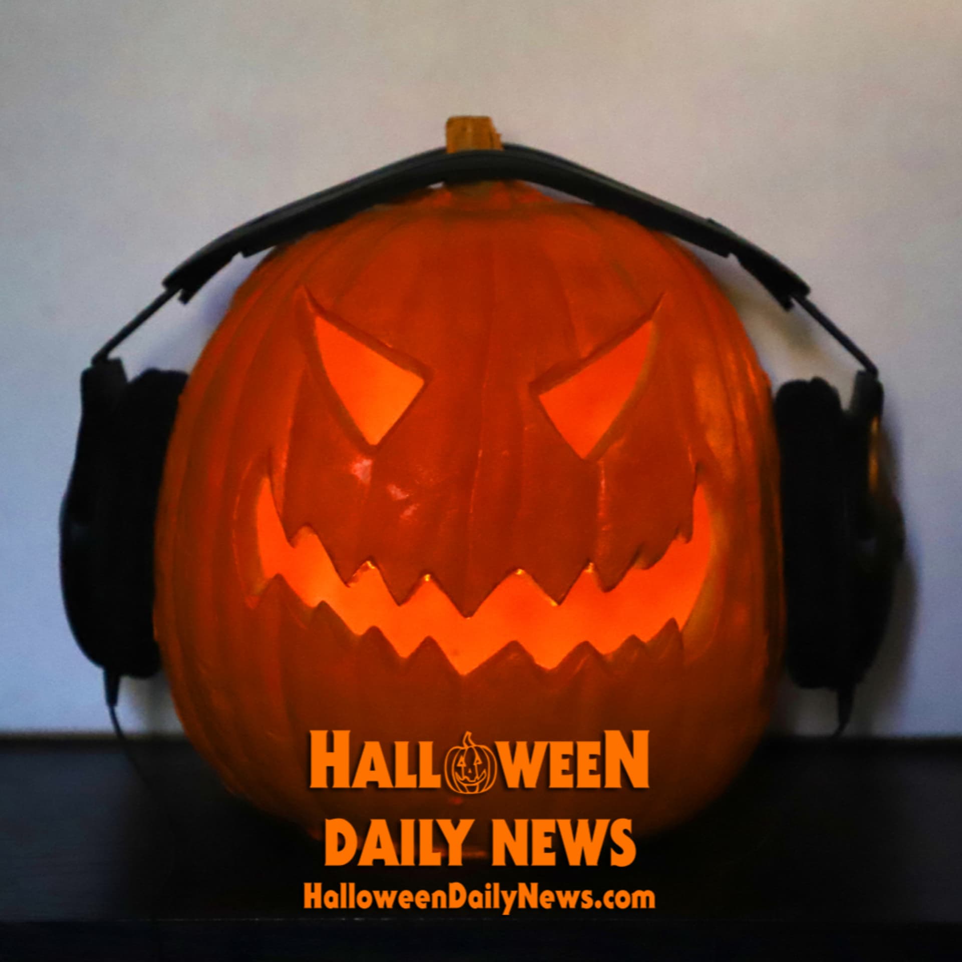 Halloween Daily Podcast - Podcasts