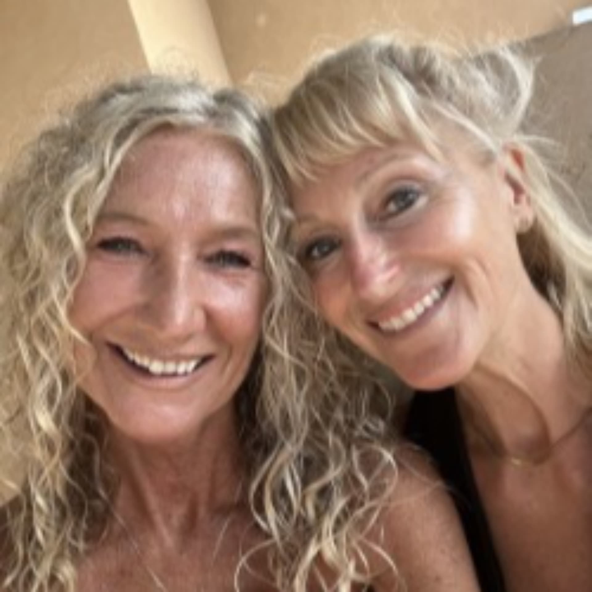Good Chat Girls - Podcasts